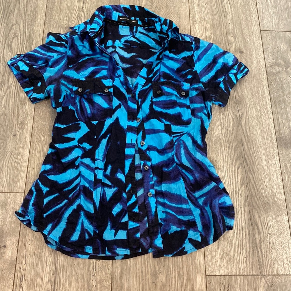 Patterned blouse